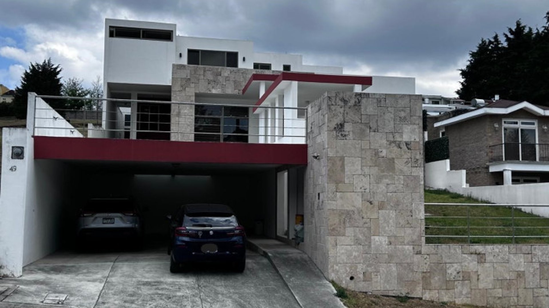 Casa en renta o venta condominio Vila Verde