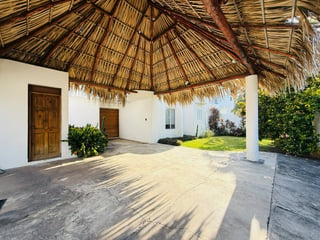 VENTA Ó ALQUILER DE CASA AMUEBLADA - MARENA, CHULAMAR - 2