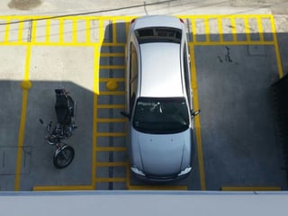 EDIFICIO PARA OFICINAS O USO COMERCIA EN VENTA ZONA 5 - Image 2