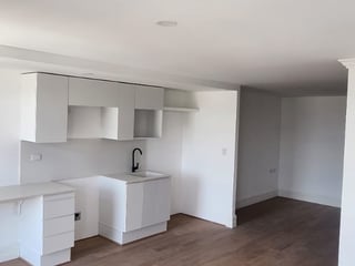 Vendo Lindo Apartamento de 1 habitación en Edificio Centrico - 3
