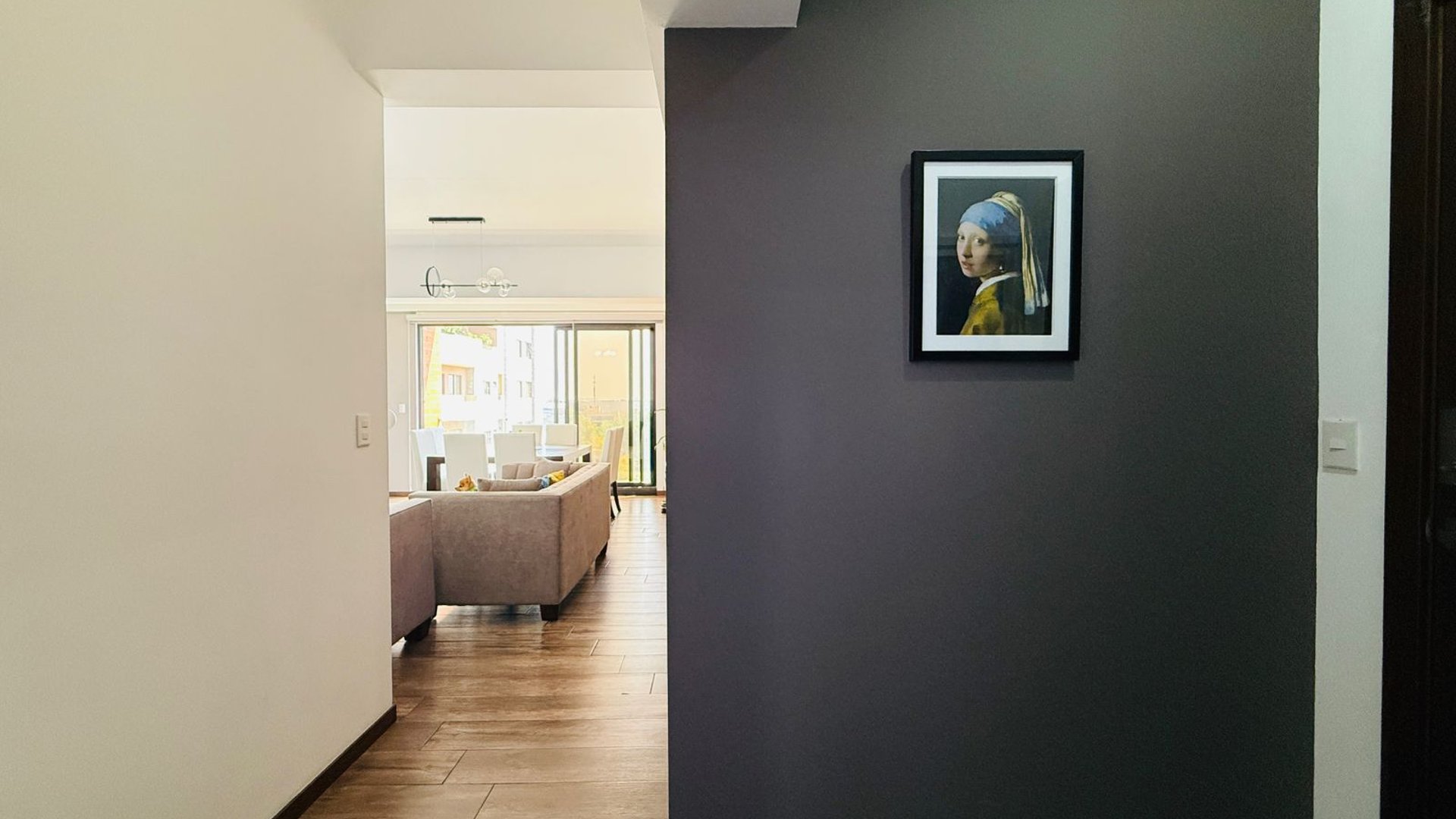 VENTA DE HERMOSO APARTAMENTO - MORETTI, ZONA 10