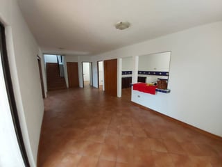 Casa con jardin en venta 4 habitaciones en zona 7 de Mixco Ref-5155 - 5