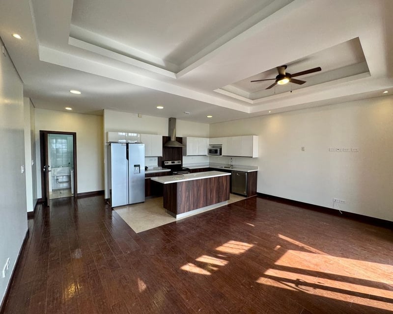 Apartamento en Renta – Edificio Ramblas Cayalá, Zona 16