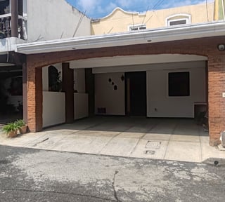 Hermosa Casa en Venta en Colinas de Monte Maria Sur!!!!