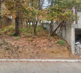 Terreno en Venta en Hojarascas zona 1 de mixco