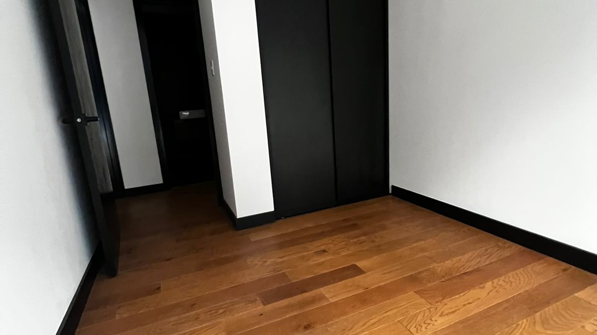 ???? APARTAMENTOS  EN RENTA – 3 HAB |EDIFICIO VILLA MARISCAL | ZONA 11 - Miniatura 6