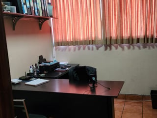 📍 OFICINA EN RENTA CON MOBILIARIO – 8 AMBIENTES | EDIFICIO ZONA 1 - 5