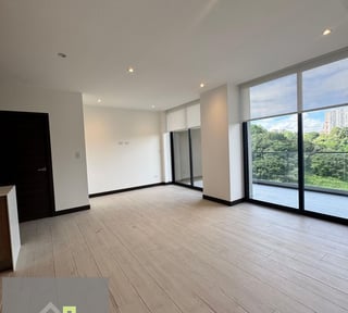 🏙️ Apartamento en Renta – Spazio, Zona 16
