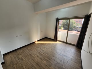 Apartamento en Renta en Zona 10 - 3 habitaciones - Piscina - Ref 4719 - Image 12