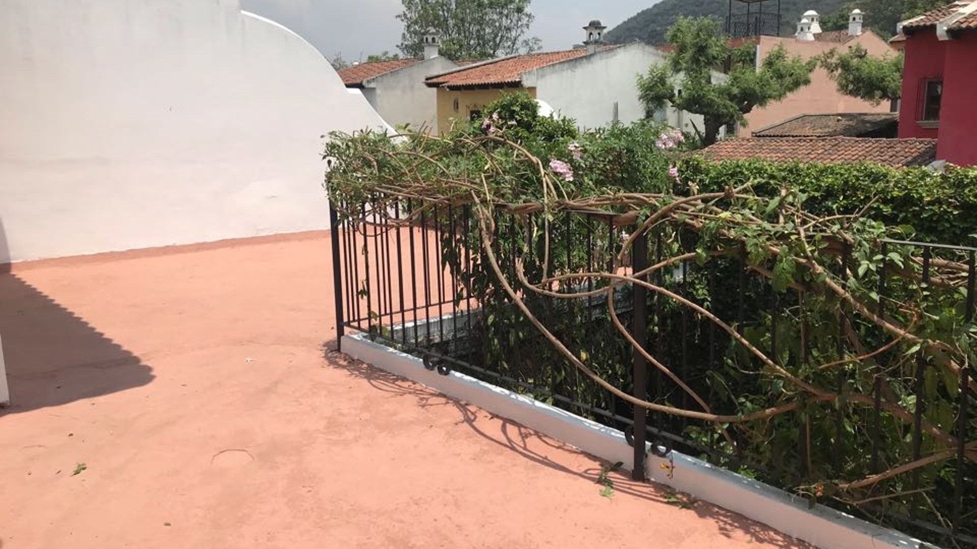CASA EN VENTA, en Condominio  Bella Vista en Jocotenango - Miniatura 11