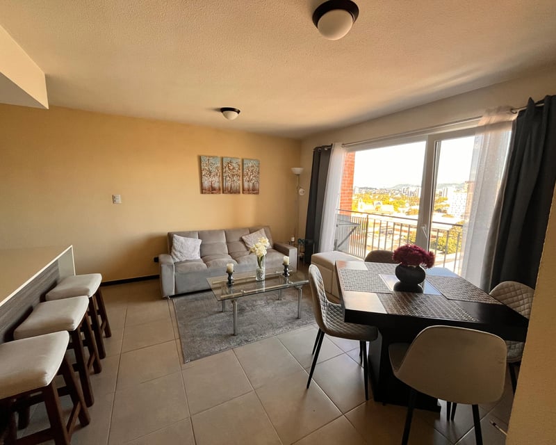 Rento apartamento Amueblado 3 habitaciones en Parque Once Ref-6037