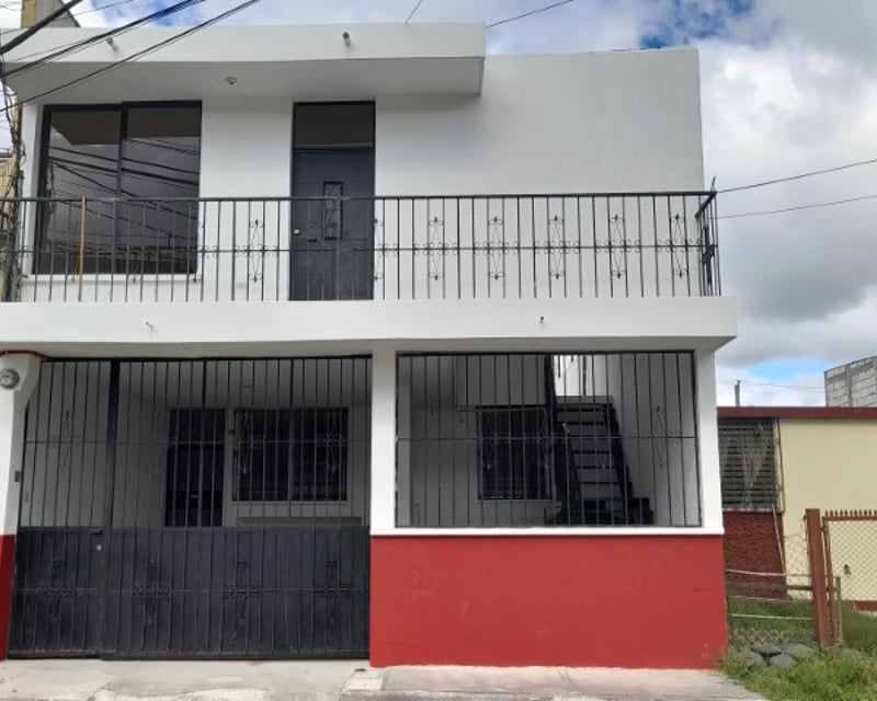 Casa en Venta Planos de Llano Largo Zona 18 Guatemala