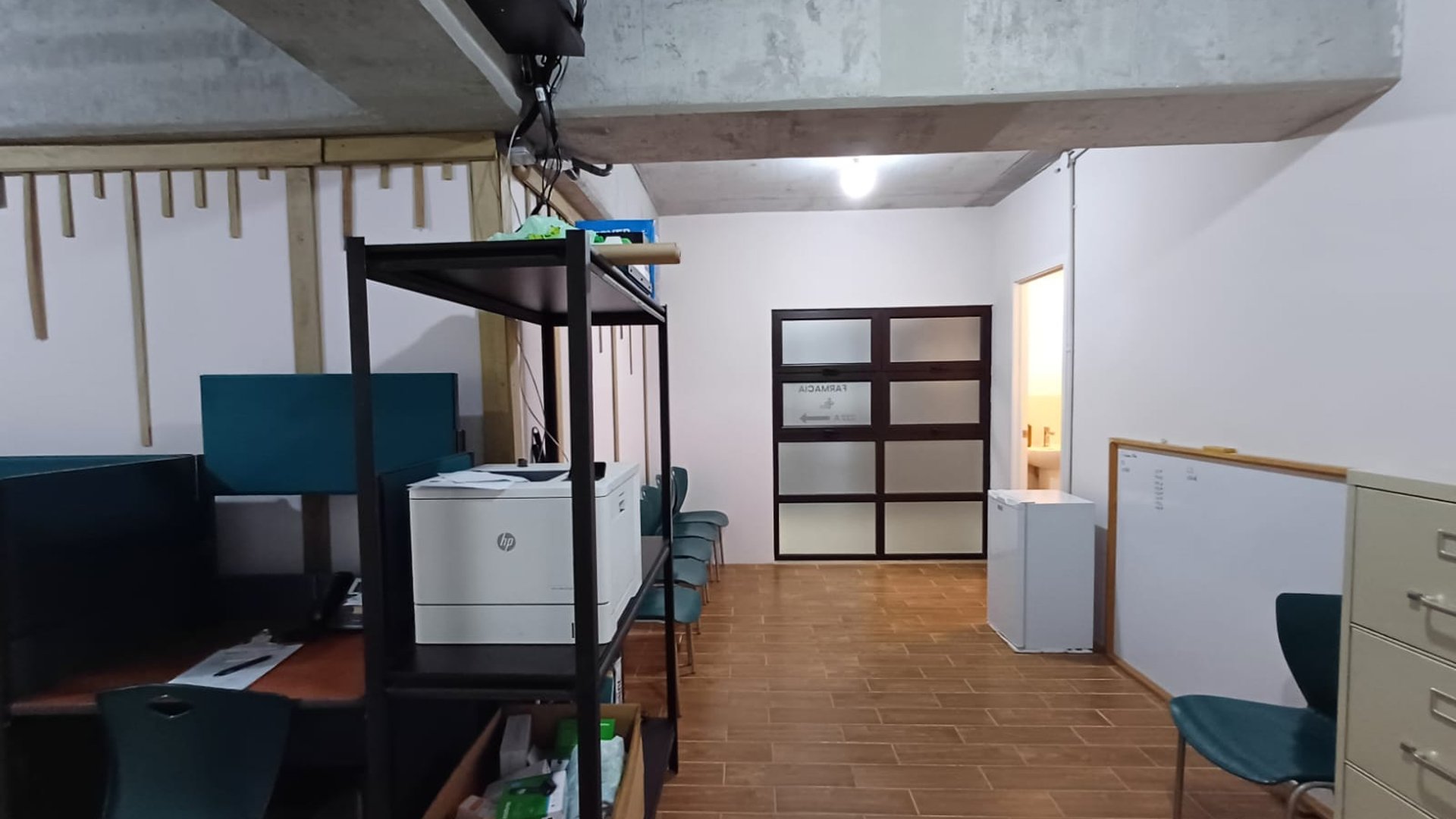 VENTA Oficina Zona 9 Ascend  - Miniatura 7