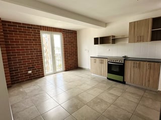 Apartamento en Renta Edificio Modra Zona 4 - Image 10