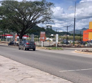 Local de 80m² en renta en Plaza en Carretera a Jutiapa
