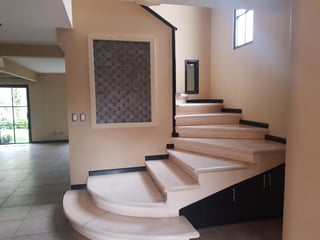 Casa en Venta en Villas Suiza Zona 16, Ideal Inversión! - 5