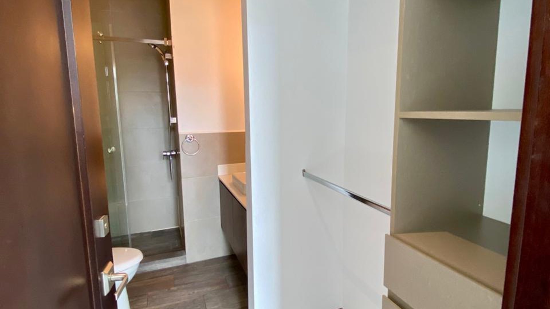 ????APARTAMENTO EN VENTA – 3 HAB  LIRIOS DE CAYALÁ | ZONA 16 - Miniatura 8