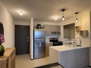 Apartamento amueblado con balcon en Venta en zona 11 Ref-5111 - 3