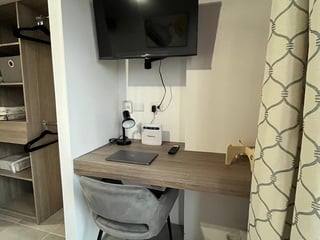 Aparta-estudio en venta con rooftop en Zona 2 - 4