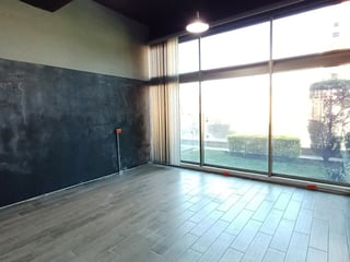 Linda Oficina En Venta - Edificio Pialé Zona 10 - 2