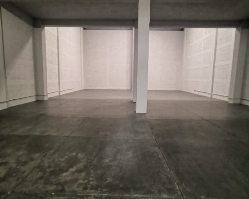 Vendo Ofibodega con Mezanine en salida al occidente