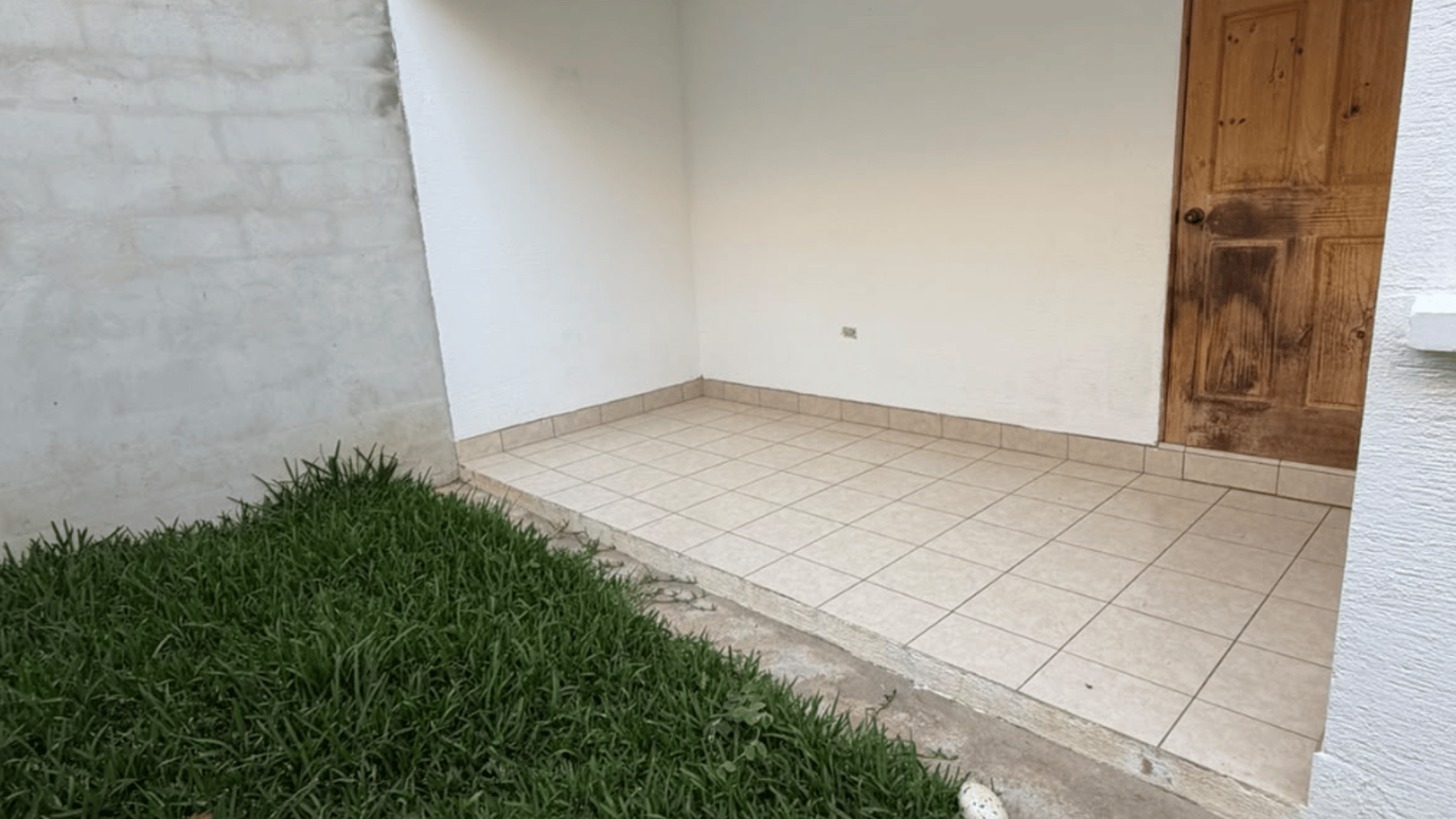 CASA EN RENTA | BOULEVARD ACATÁN CONDOMINIO SAN MATEO , ZONA 16 - Miniatura 15