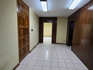 Alquiler de oficina tabicada en Edificio Plaza Marítima zona 10 - Image 6