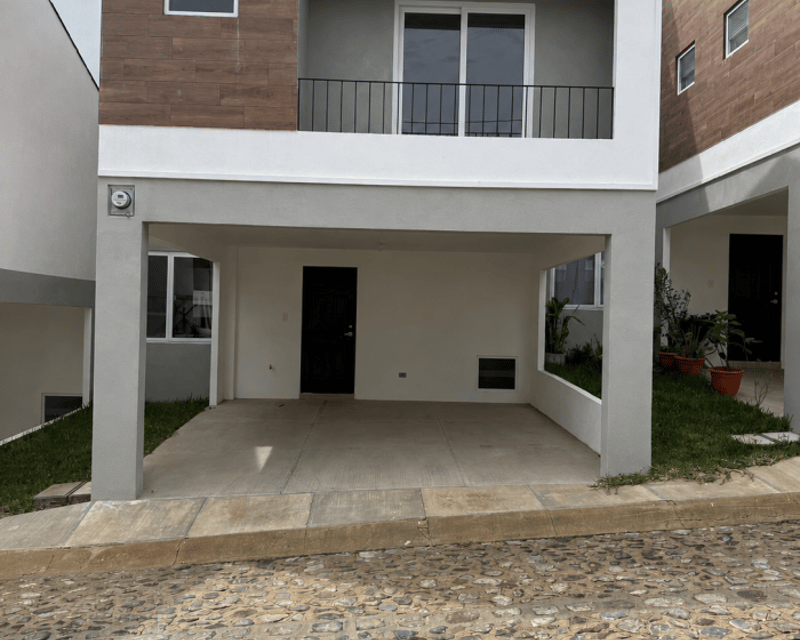 Casa en renta km. 22 carretera al Salvador
