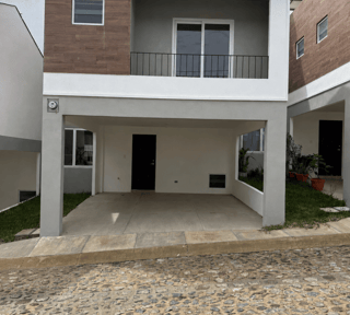 Casa en renta km. 22 carretera al Salvador
