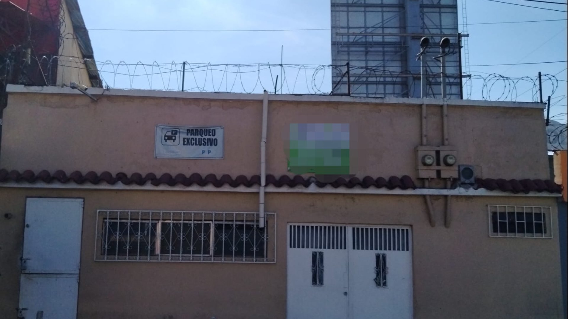 Local en Renta Calzada Roosevelth zona 7 