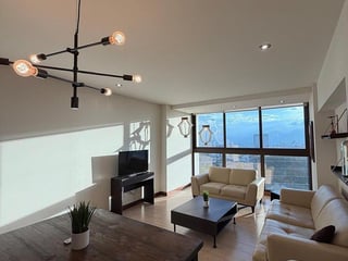 Apartamento en Renta Amueblado – Veinti4, Zona 10 - 2