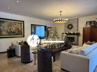 Luxurious 4-Bedroom House for Sale in Zona 13, Guatemala City | - Image 2