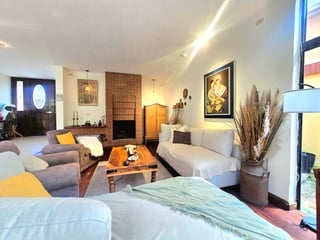 BELLA CASA EN VENTA EN VILA VERDE 1, CON JARDIN GRANDE‼️ - 5