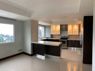Alquilo / Vendo Lindo Apartamento en Edificio Vista Real - 2