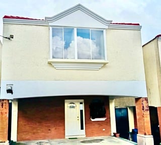 Casa en Venta o Renta en Condominio Km 18.5 Carret. San Jose Pinula