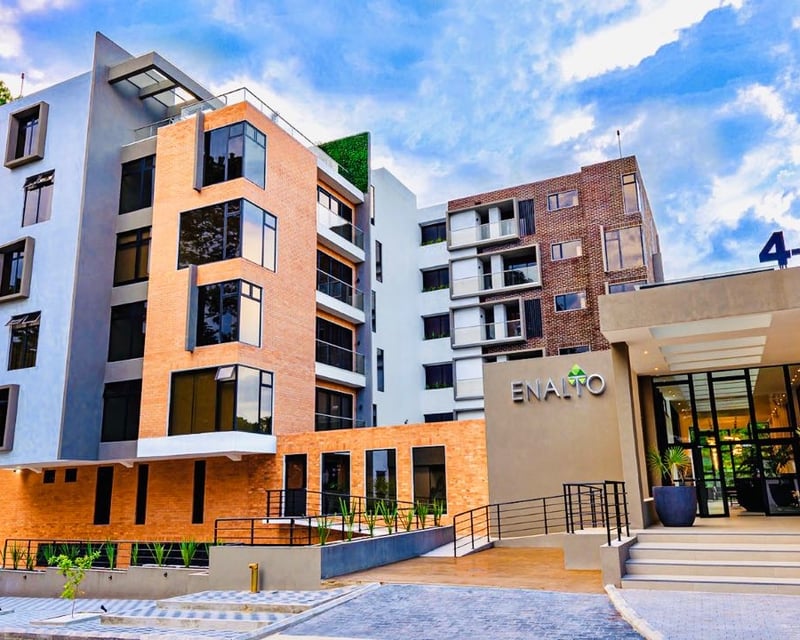 Apartamento Amueblado en Venta Edificio Enalto  Z. 16