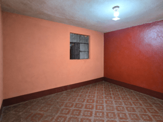 Casa y Apartamentos en Venta Zona 2 de Mixco El Tesoro - 3