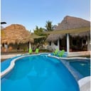 Casa en venta en Monterrico Santa Rosa Guatemala