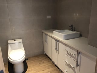 Apto 3 habs, en renta o venta en Cityhaus zona 10 - 4