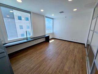 ALQUILER DE OFICINA EN ZONA PRADERA, ZONA 10 - 3