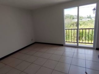 CASA EN RESIDENCIALES ALTOS DE VILLAGE 2 KM. 25 CAES - 5