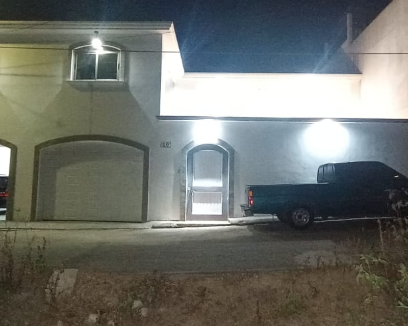 VENTA HERMOSA CASA EN VILLAS DE FLORENCIA, EXCELENTE PRECIO