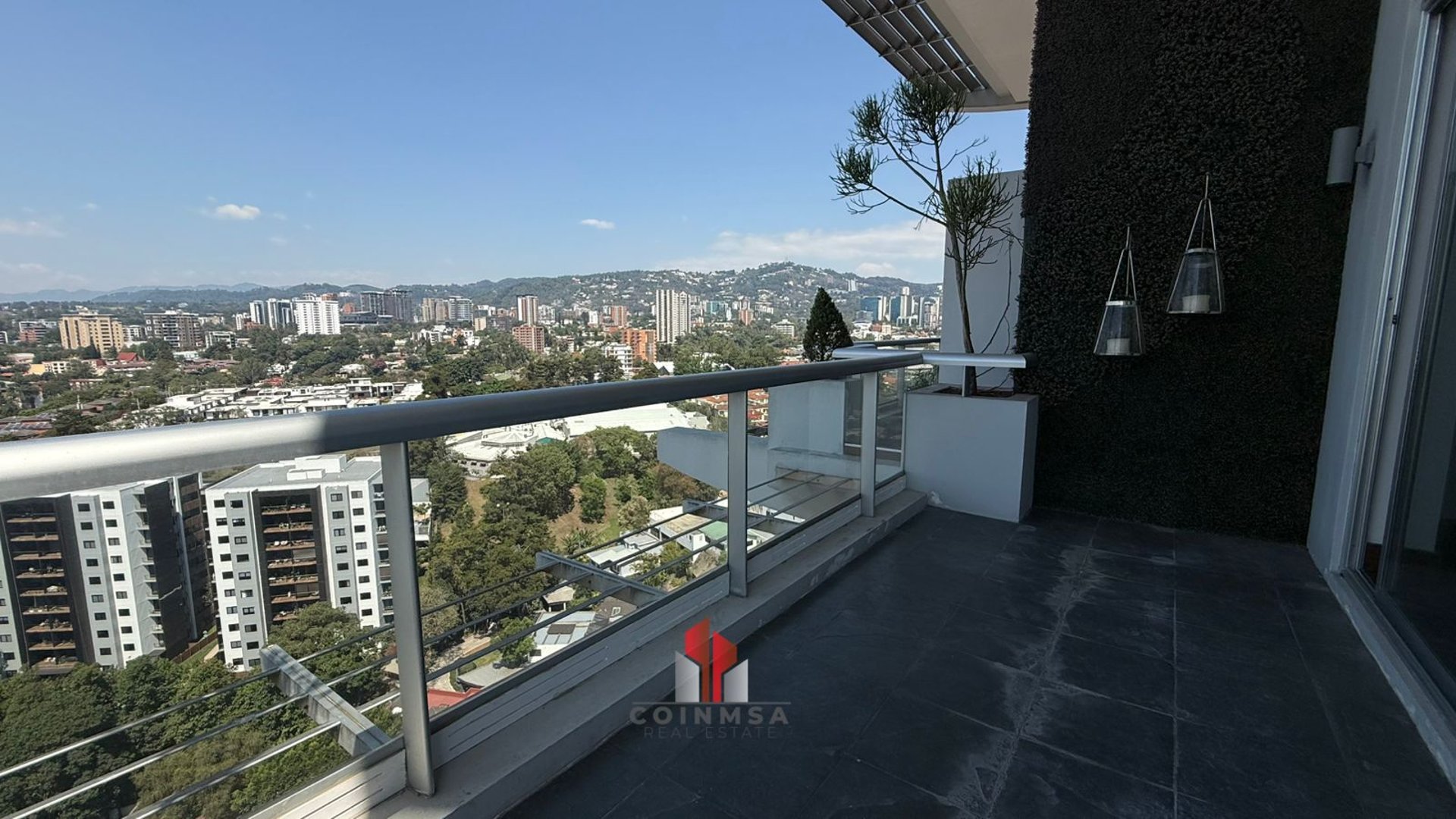 Apartamento en Renta zona 10 / Atrium - Miniatura 2