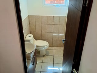 Casa en Venta, Condominio Buenafuente, CAES - Image 8