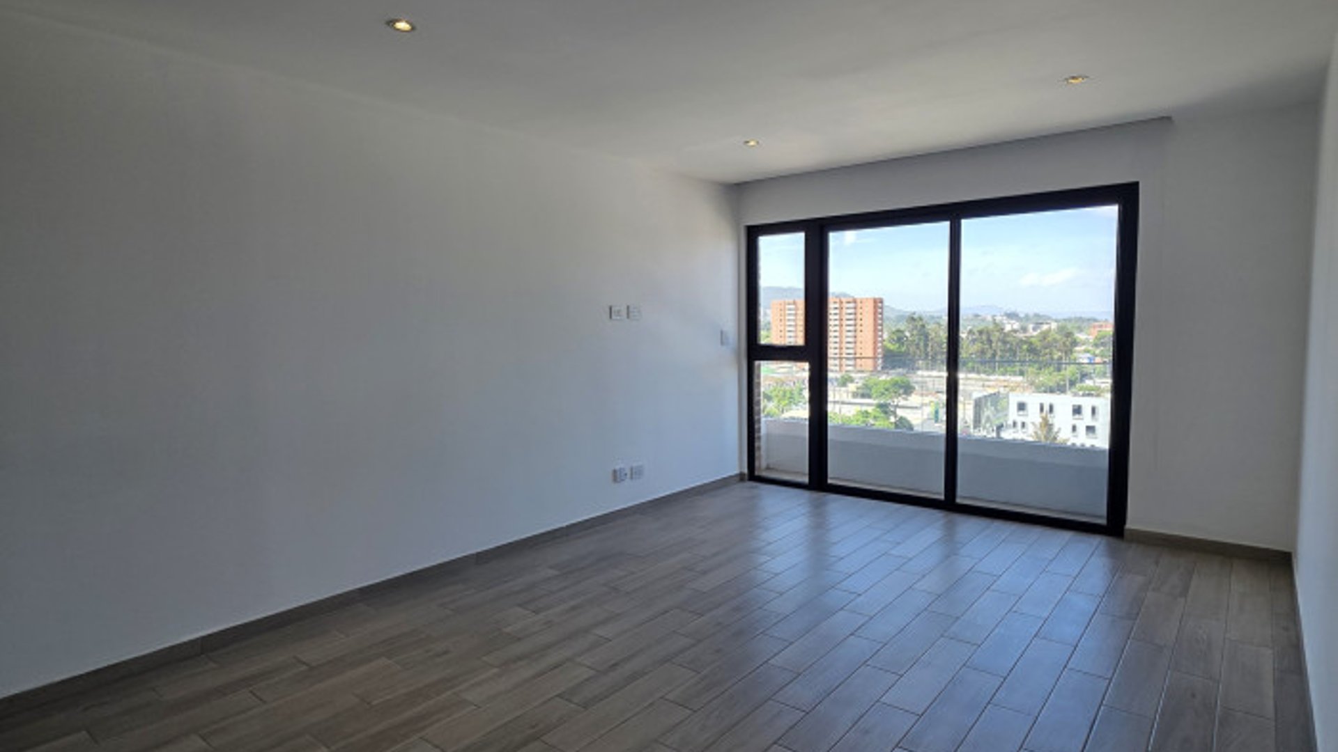 Apartamento en Alquiler en Parque 10 Guatemala - Miniatura 10