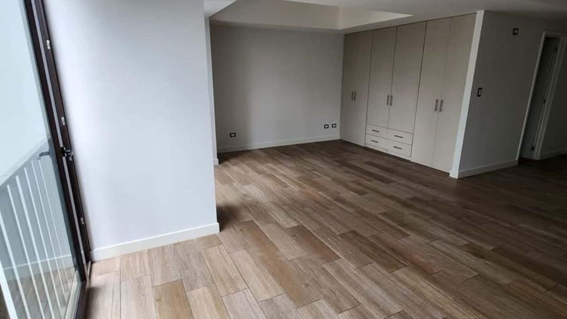 Apartamento en Renta y Venta zona 11, Las Charcas / Tribeca
