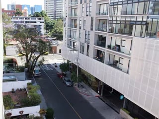APARTAMENTO AMUEBLADO EN RENTA EN ZONA 14 - 4