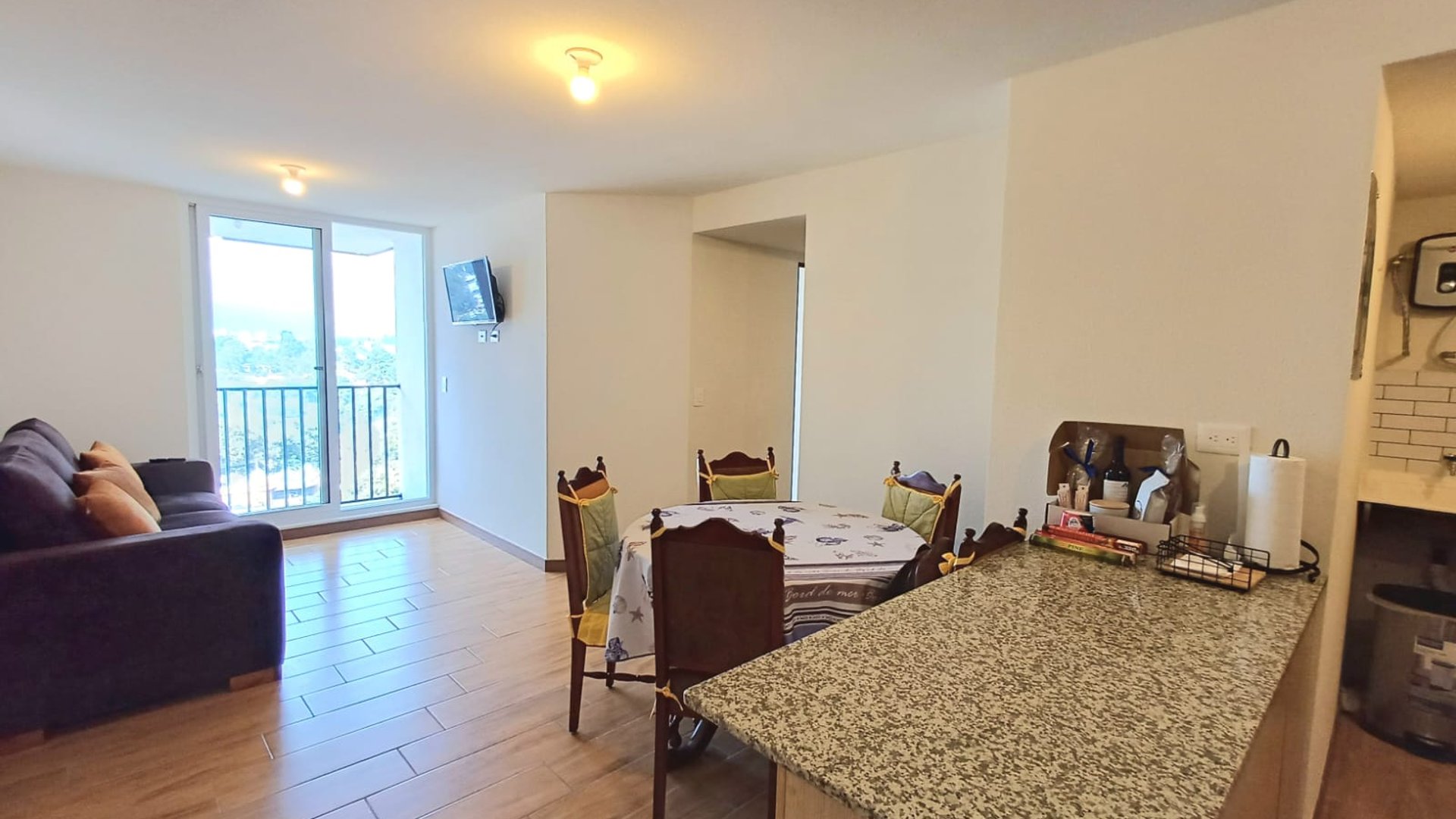VENTA Apartamento Zona 17 Edificio Unnido Sabana Arriba - Miniatura 4