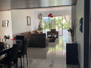 Vendo Lindo Apartamento en zona 10 Edificio Santa Clara II - 2