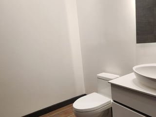 Penthouse en venta, Milenia zona 10. - Image 12